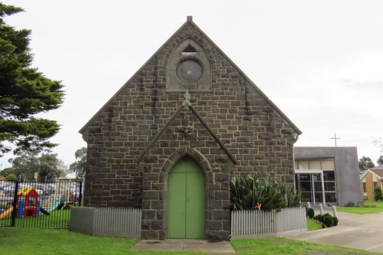 Old St John's Church front June 2014.png